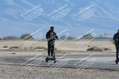 media/Dec-04-2025-Racers Edge (Thu) [[5ebc9f124d]]/1-Track Walk/